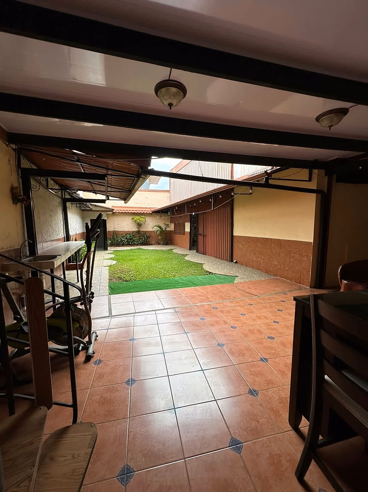 Se vende uso residencial y comercial — foto 10 de 20