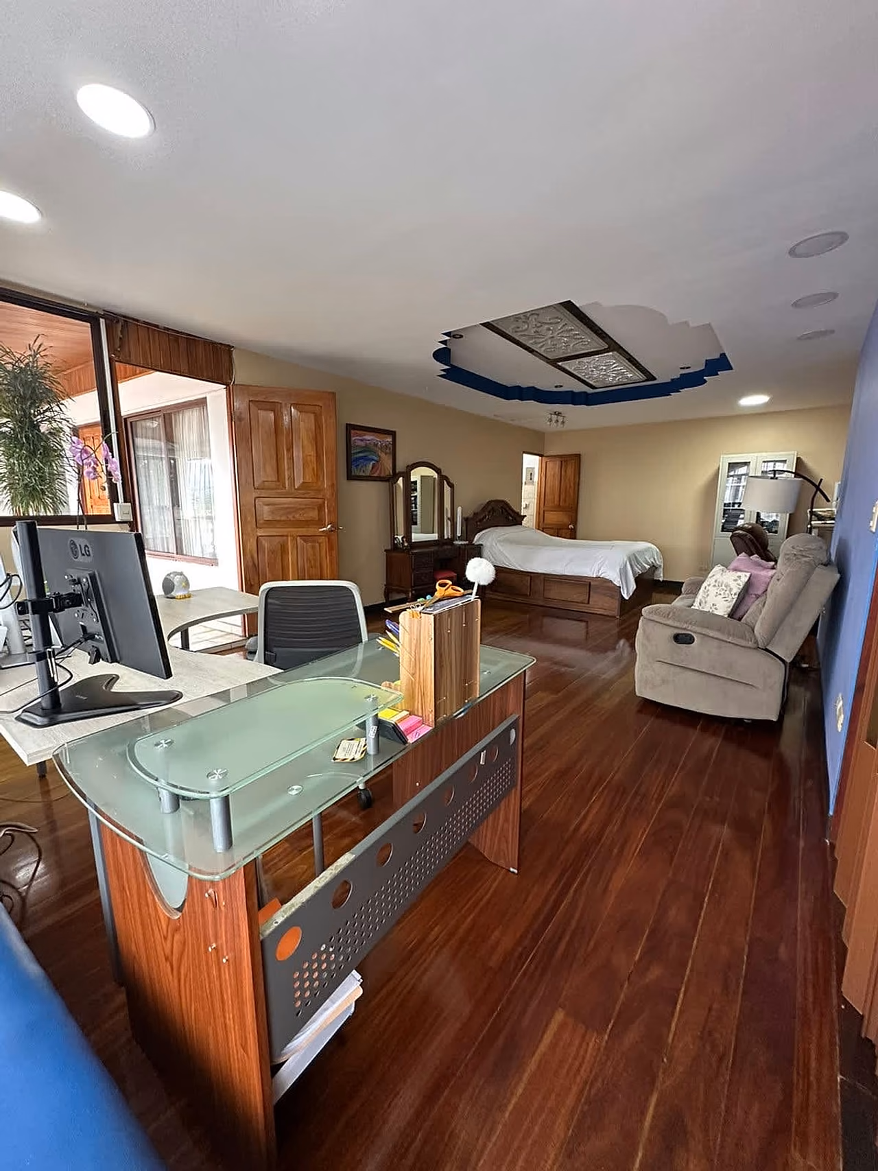 Se vende uso residencial y comercial — foto 14 de 20