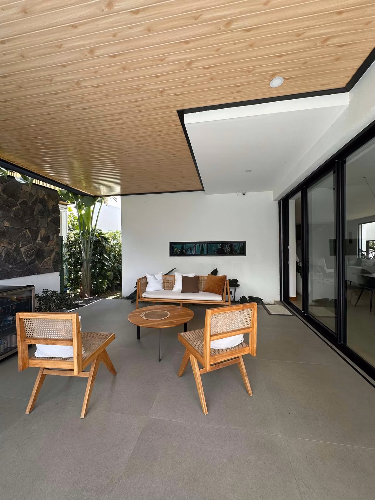 4 Habitaciones. Planta baja, Piscina En Heredia Francosta — foto 10 de 20