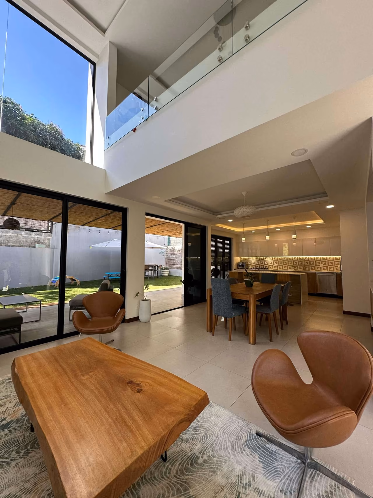 Exclusividad y el diseño se fusionan, tu hogar perfecto en Heredia Francosta — foto 1 de 20