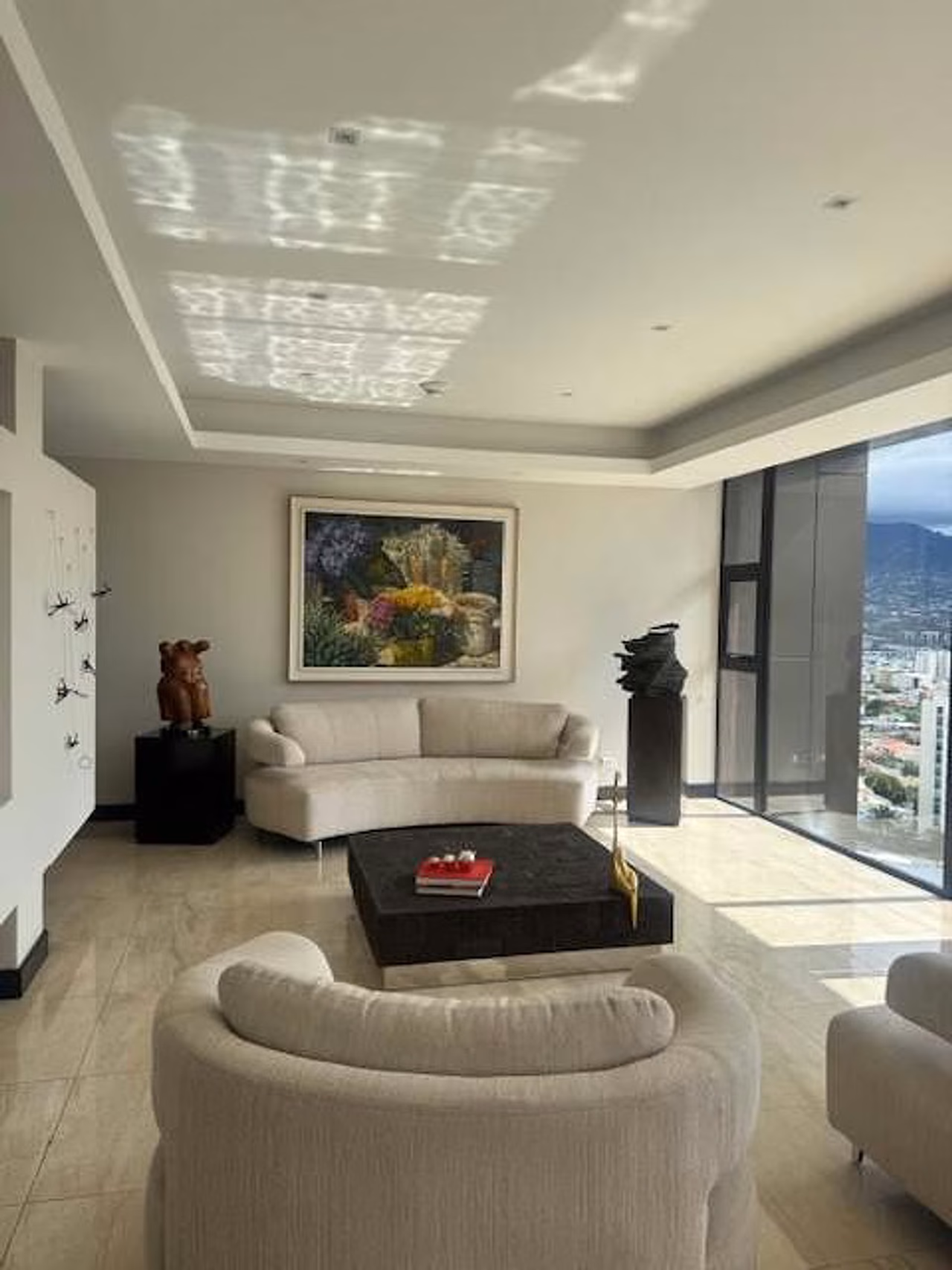 Sabana a tus Pies: Penthouse con Panorámicas Inigualables — foto 2 de 20
