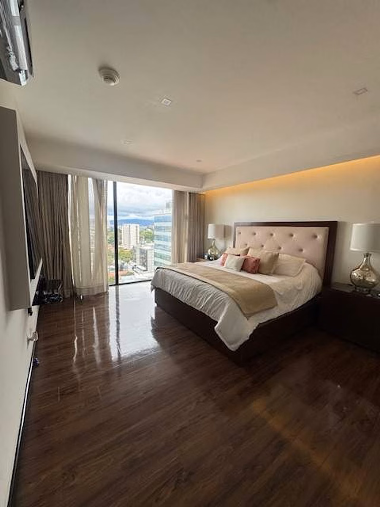 Sabana a tus Pies: Penthouse con Panorámicas Inigualables — foto 8 de 20