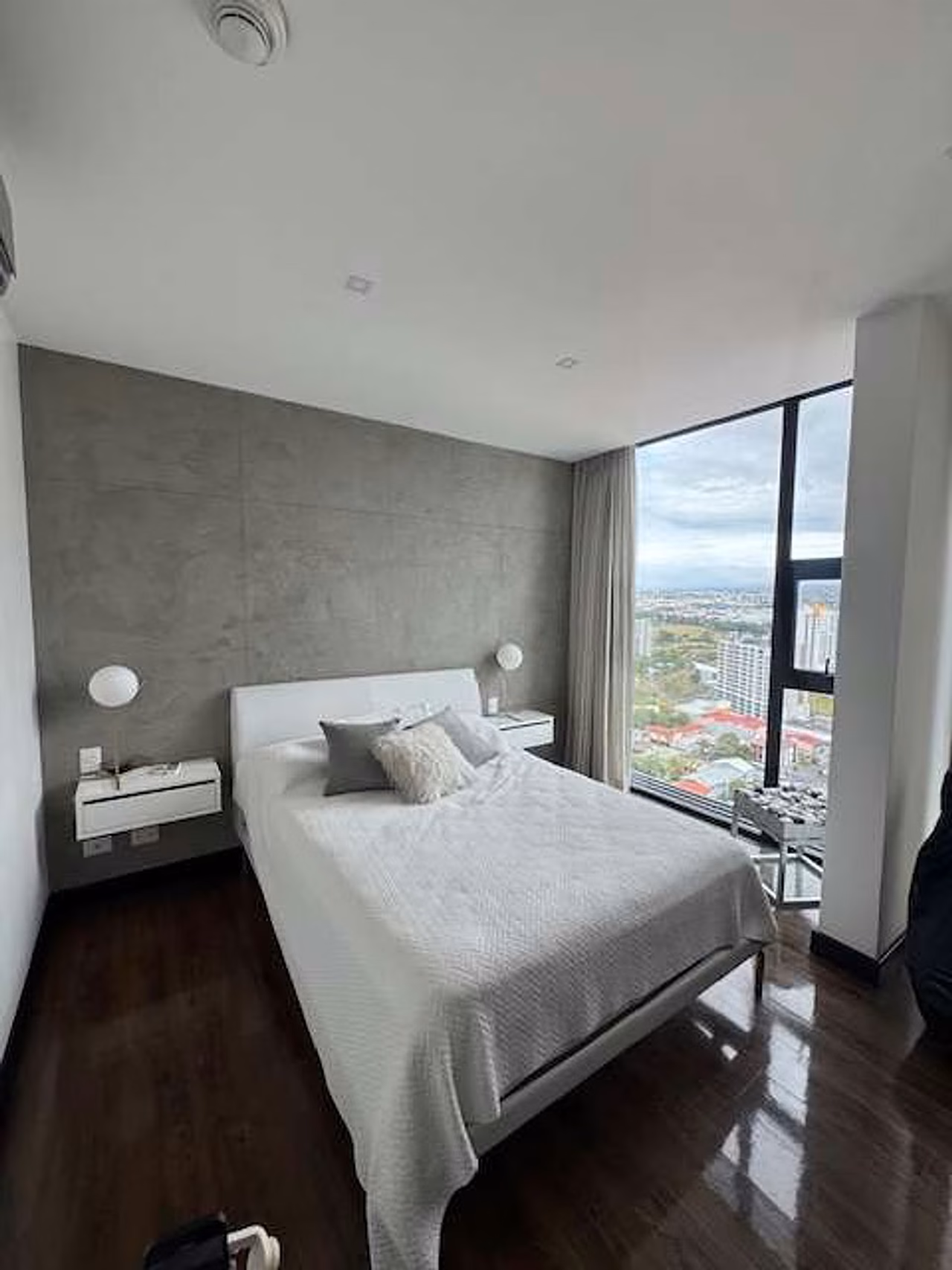 Sabana a tus Pies: Penthouse con Panorámicas Inigualables — foto 12 de 20