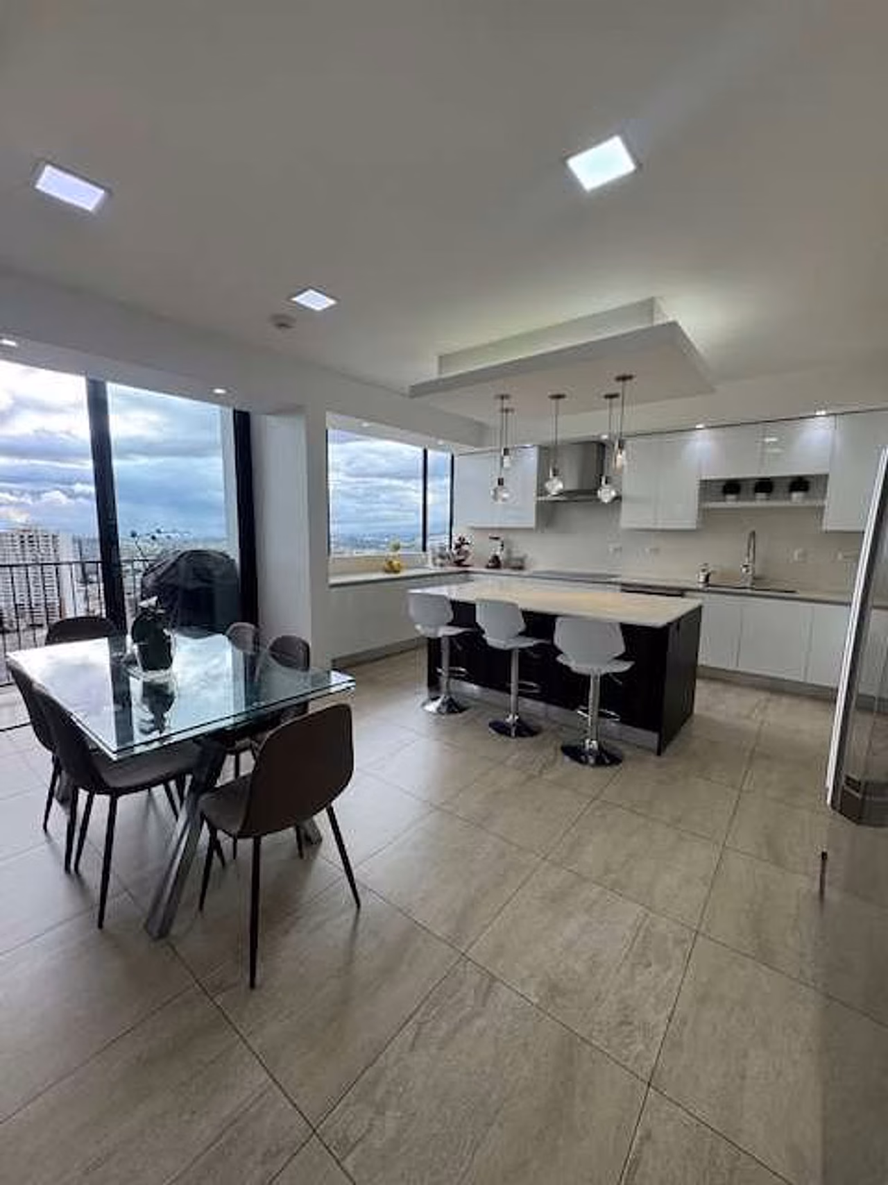 Sabana a tus Pies: Penthouse con Panorámicas Inigualables — foto 18 de 20
