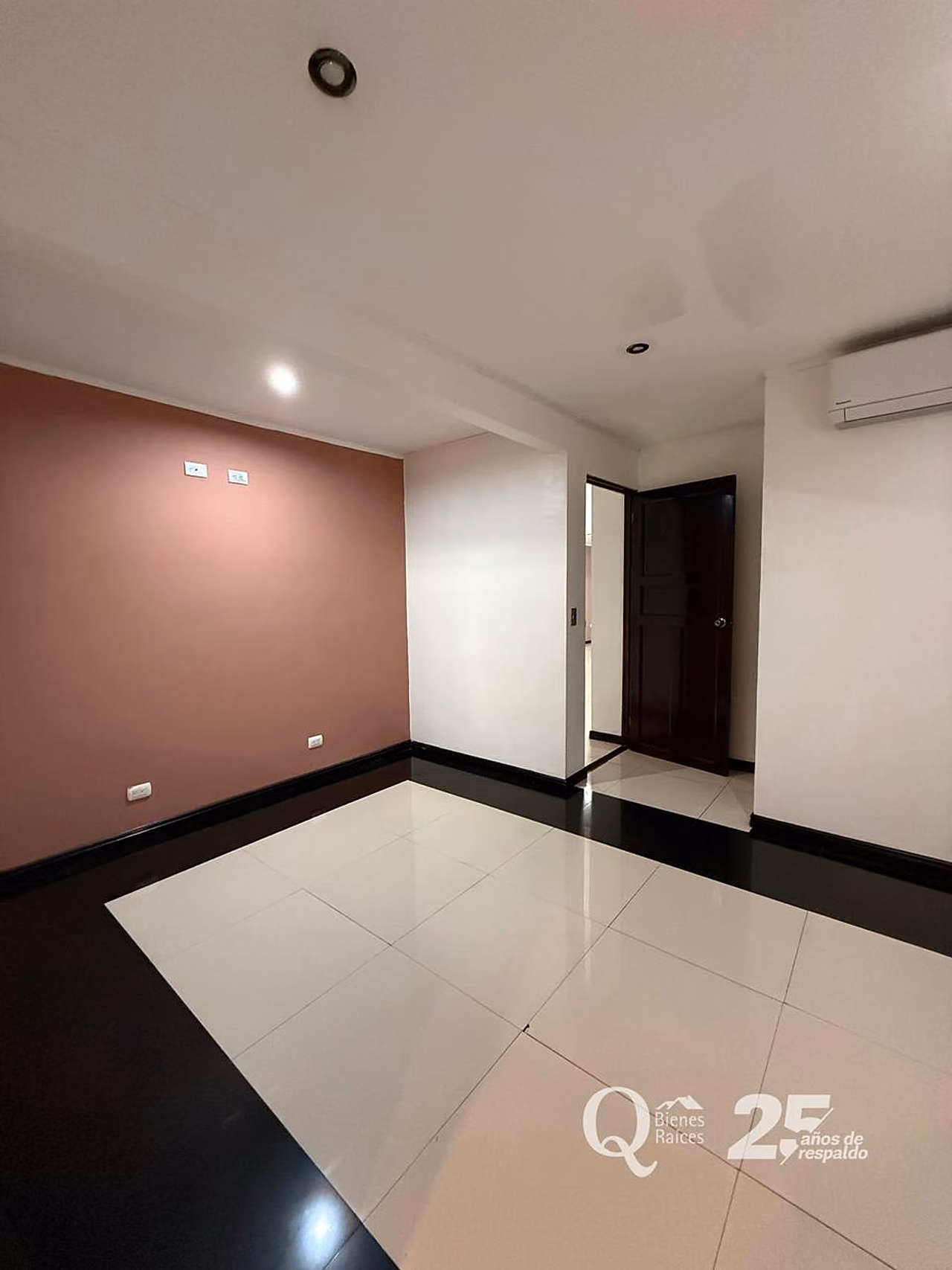 Casa en Venta – San Pablo de Heredia — foto 5 de 18