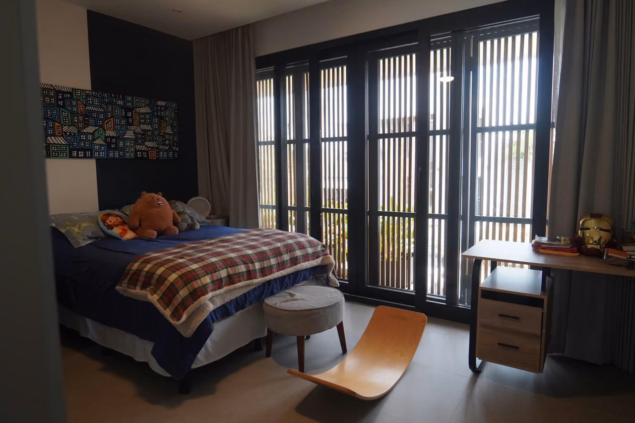 Vivir en Francosta ya es exclusivo… tener 6 habitaciones, es otro nivel — foto 19 de 20