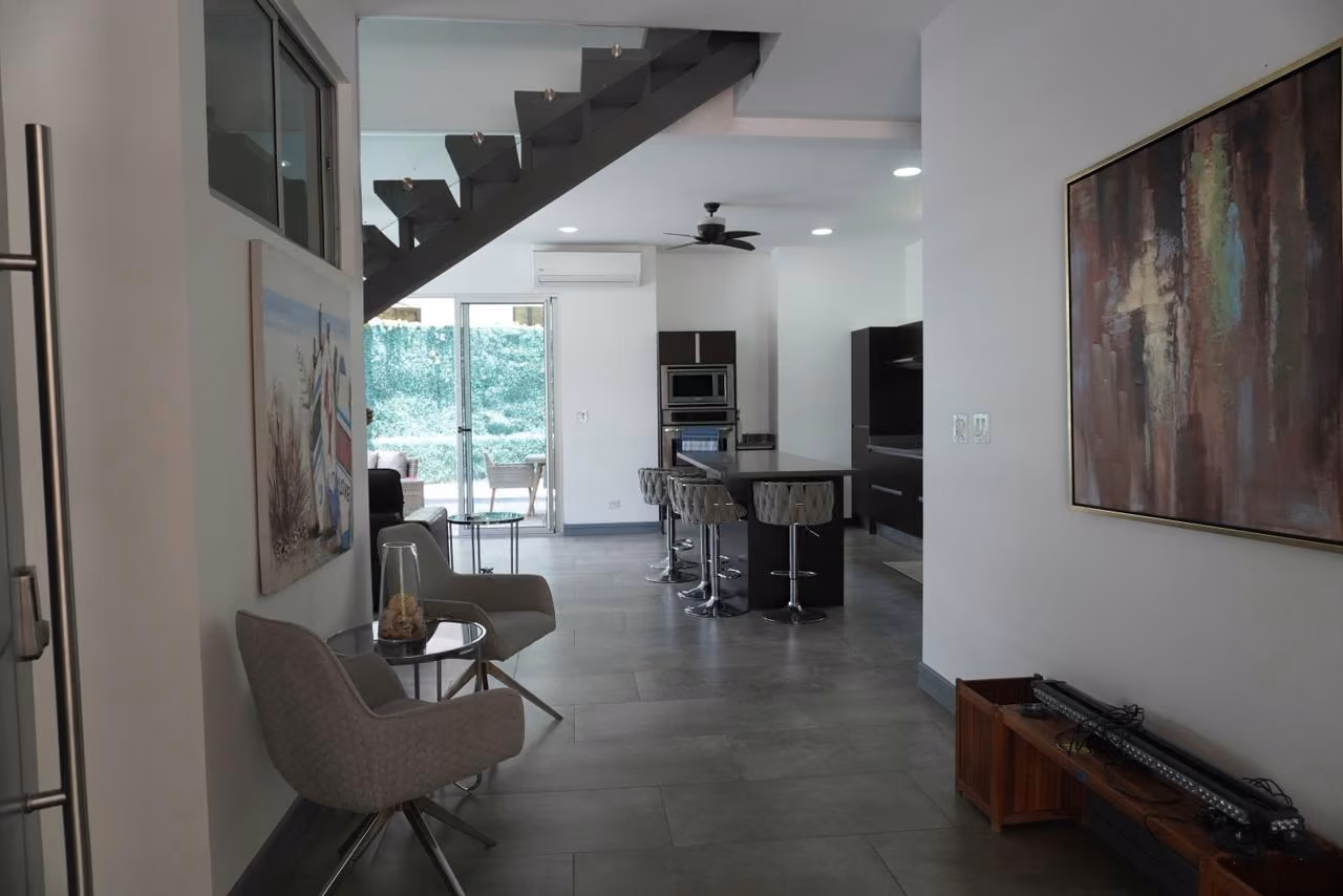 Invierta en Playa Blanca, Casa de Lujo en Punta Leona Totalmente Equipada — foto 3 de 19
