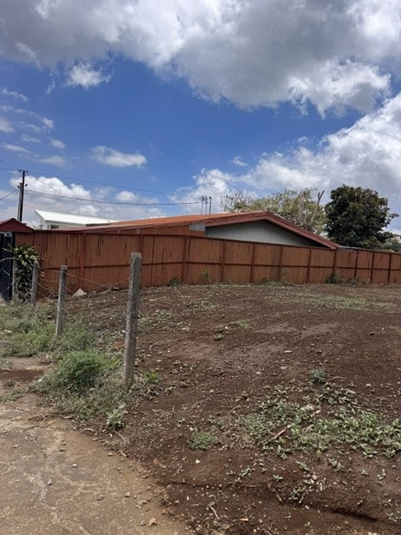 Lotes buenos en Heredia cada vez son más escasos… y este lo tiene Todo! — foto 5 de 10