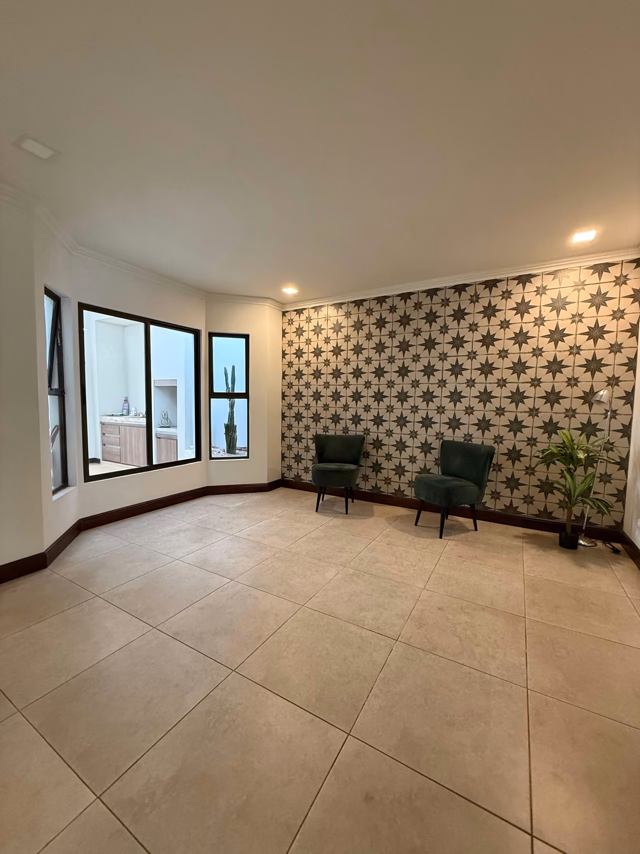 Se alquila amplia en Escazú… esta casa lo tiene Todo — foto 5 de 20