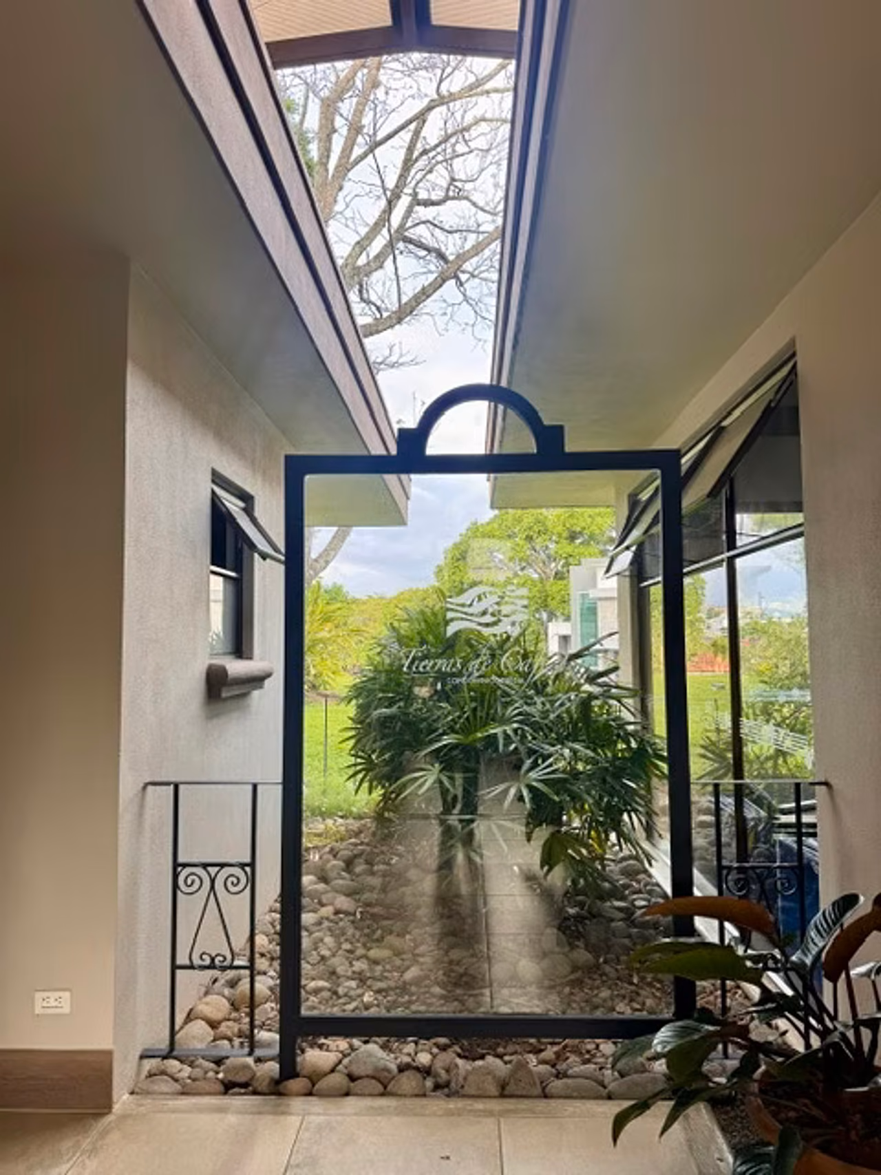 Casa contemporánea en preventa · Condominio Tierras de Café · Heredia — foto 12 de 17