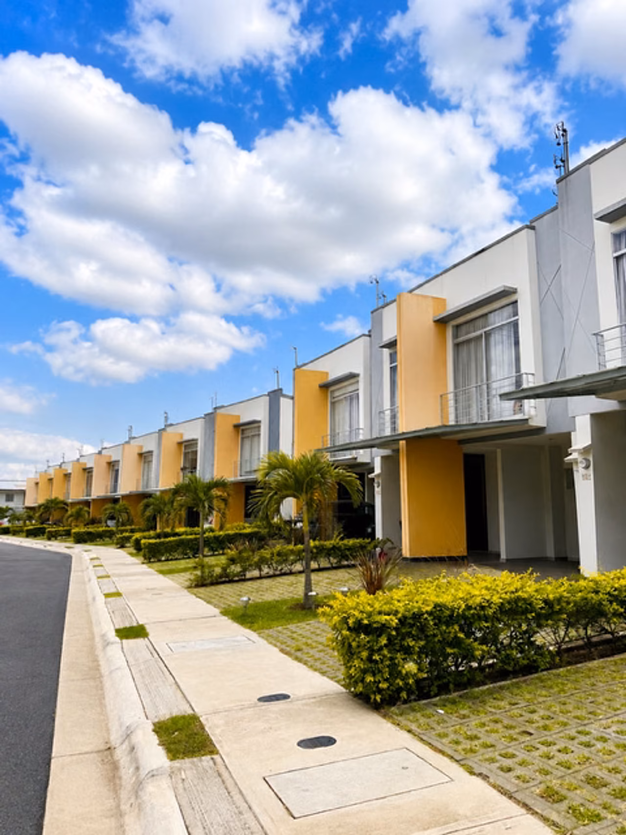 Casa en venta San Pablo de Heredia en Condominio — foto 1 de 19
