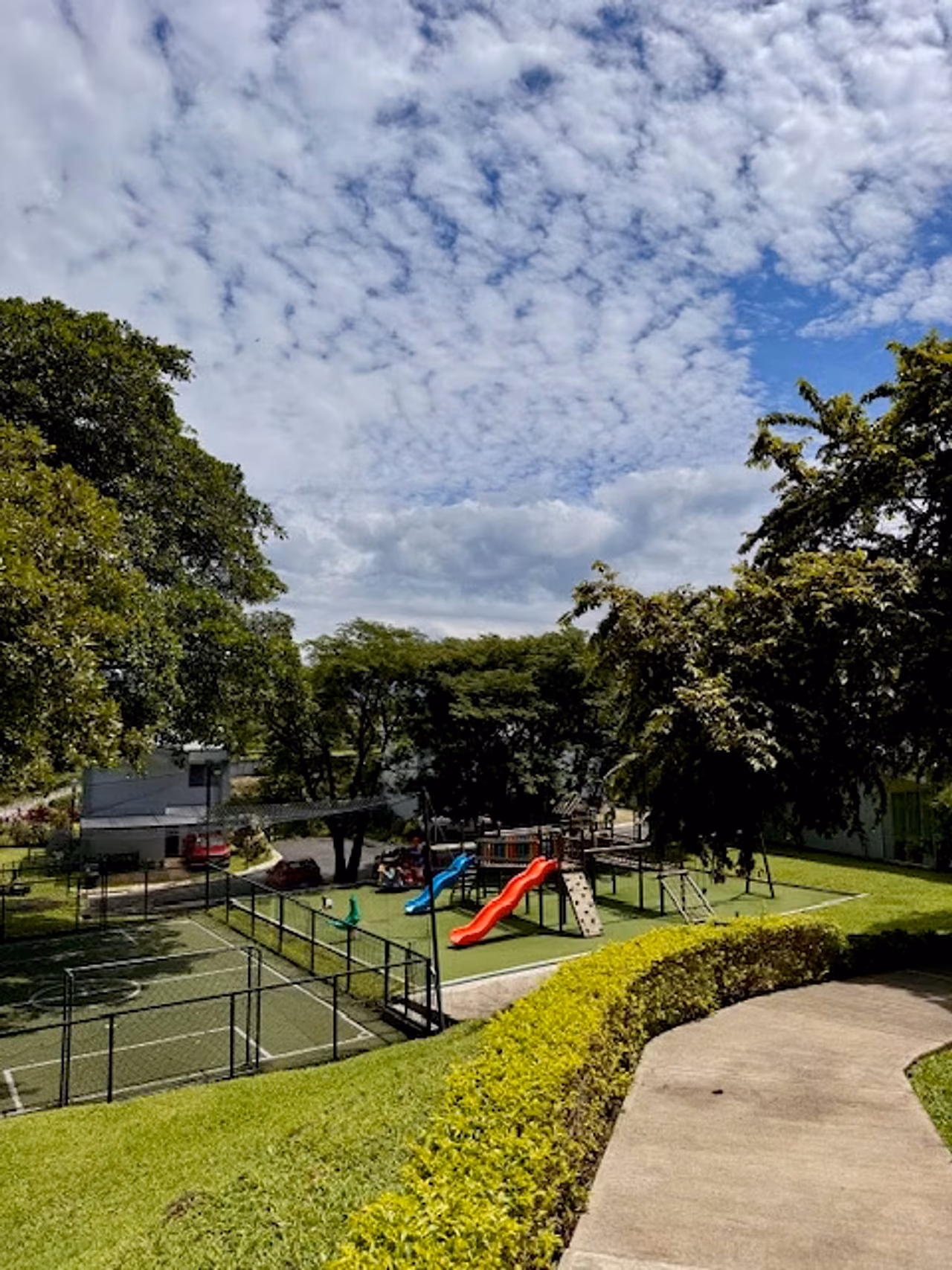 Casa de una planta en La Guácima · Alquiler con opción a compra — foto 17 de 19