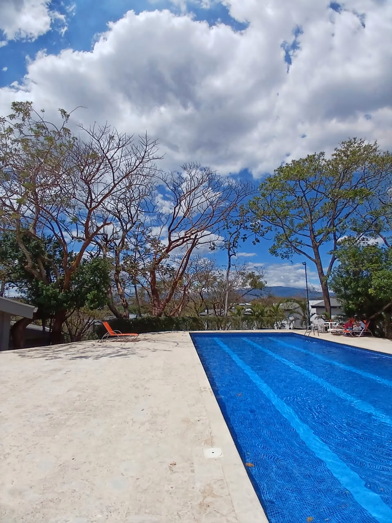 Casa de una planta en La Guácima · Alquiler con opción a compra — foto 18 de 19