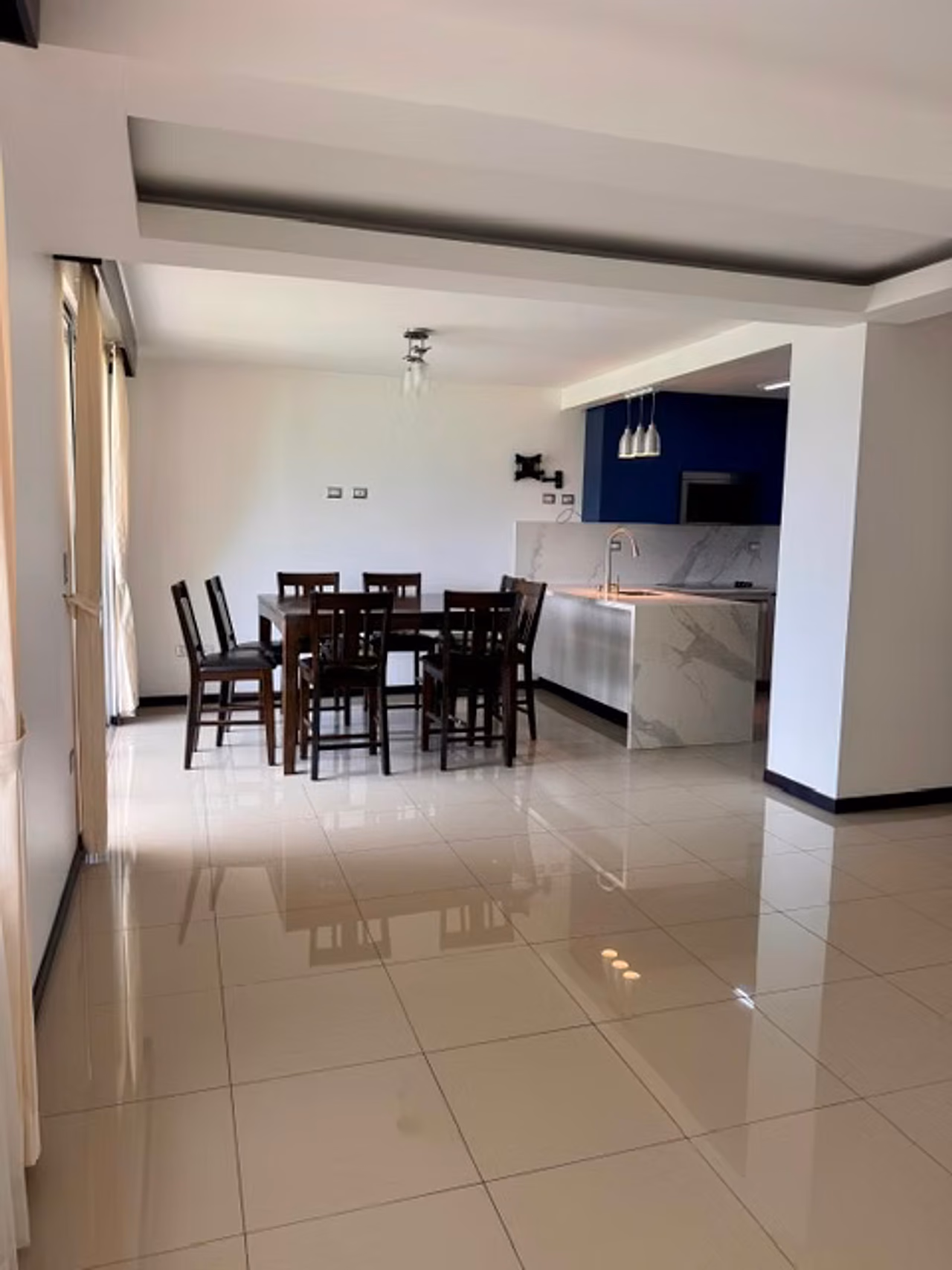 Oportunidad Heredia Casa como nueva con hermosa vista · 148.000.000 — foto 8 de 20