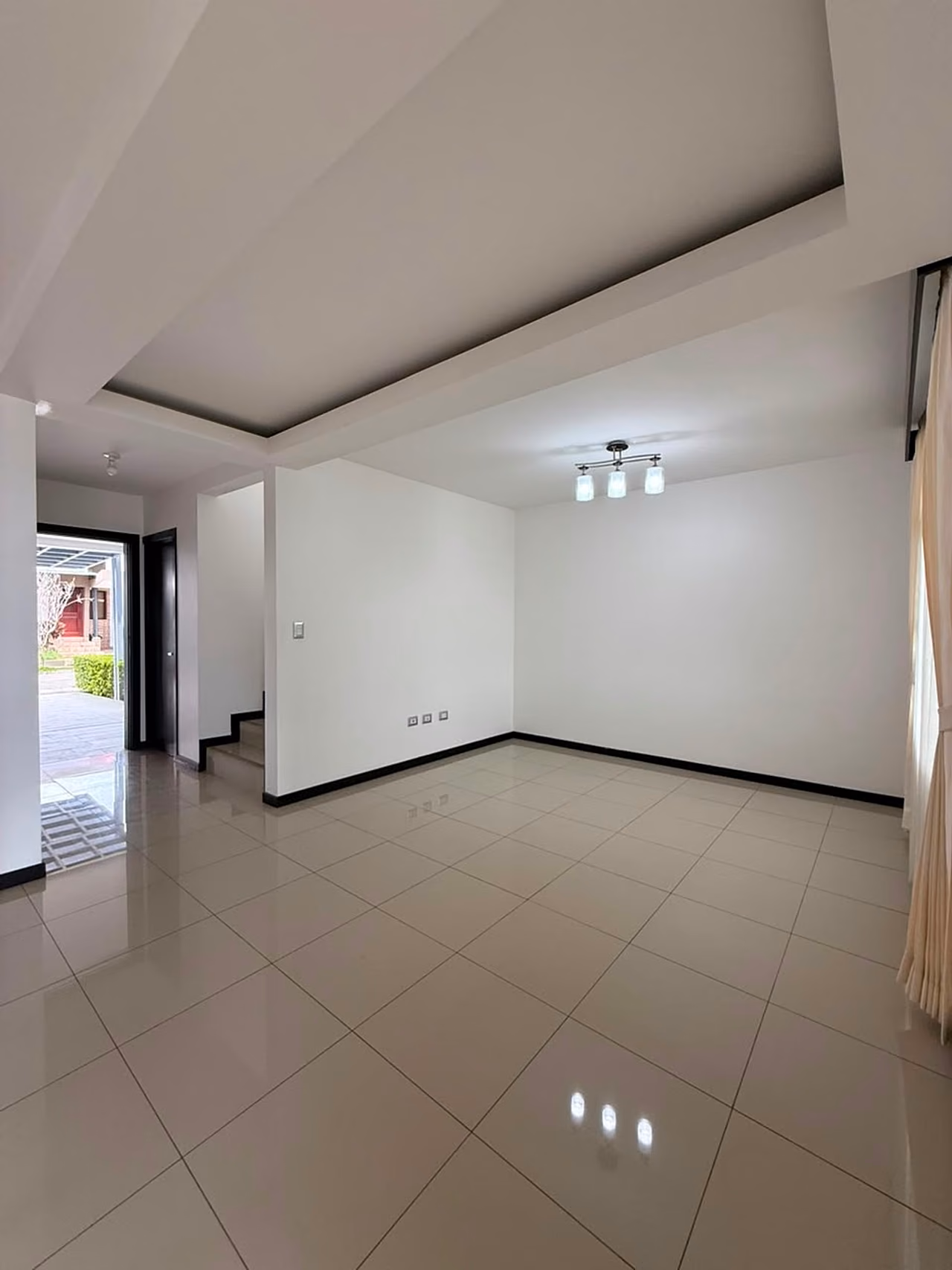 Oportunidad Heredia Casa como nueva con hermosa vista · 148.000.000 — foto 11 de 20