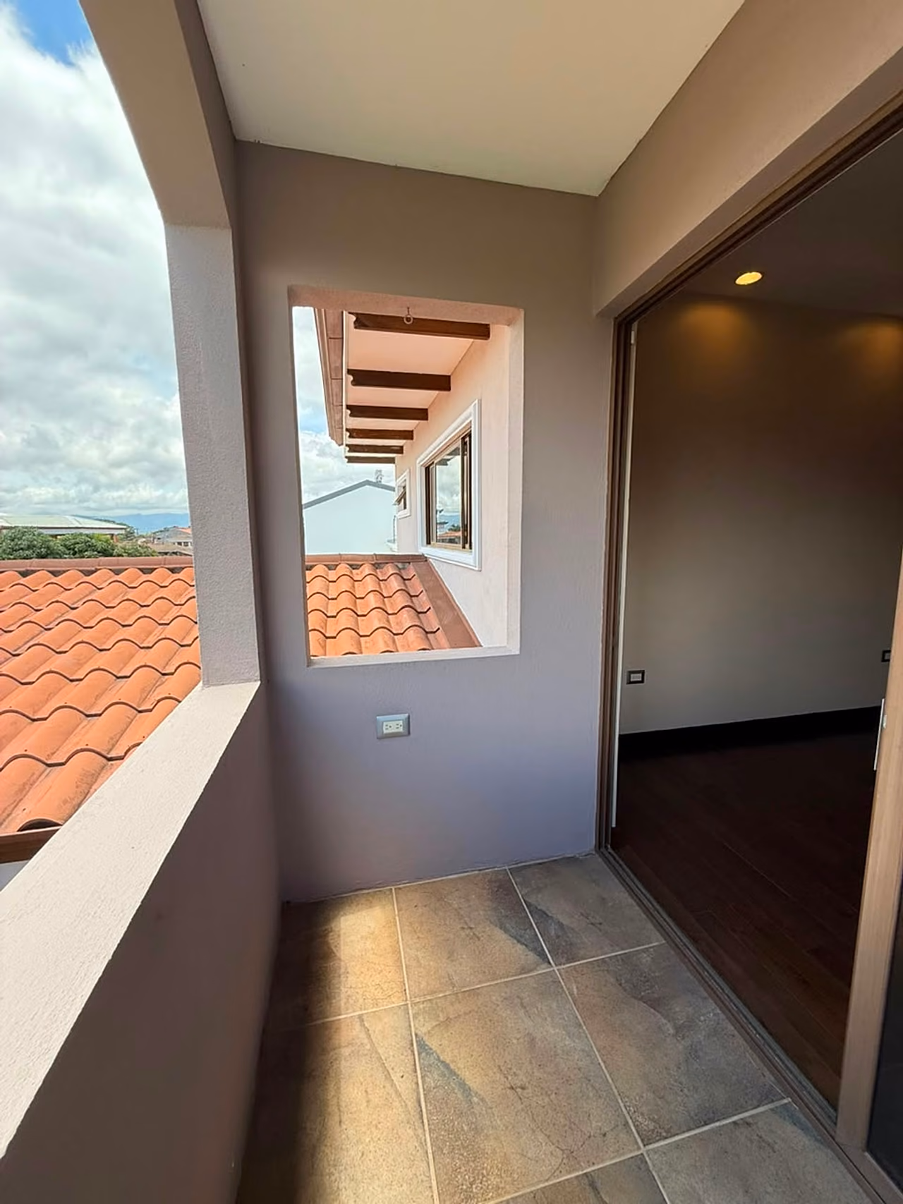 La casa Ideal existe: segura, amplia y bien ubicada, Santo Domingo de Heredia — foto 10 de 19