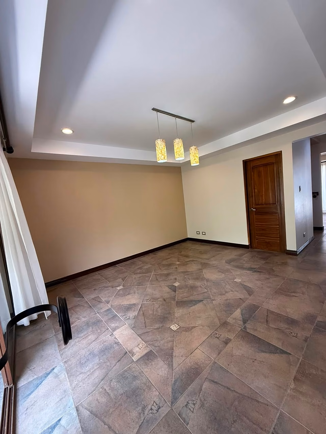 La casa Ideal existe: segura, amplia y bien ubicada, Santo Domingo de Heredia — foto 17 de 19